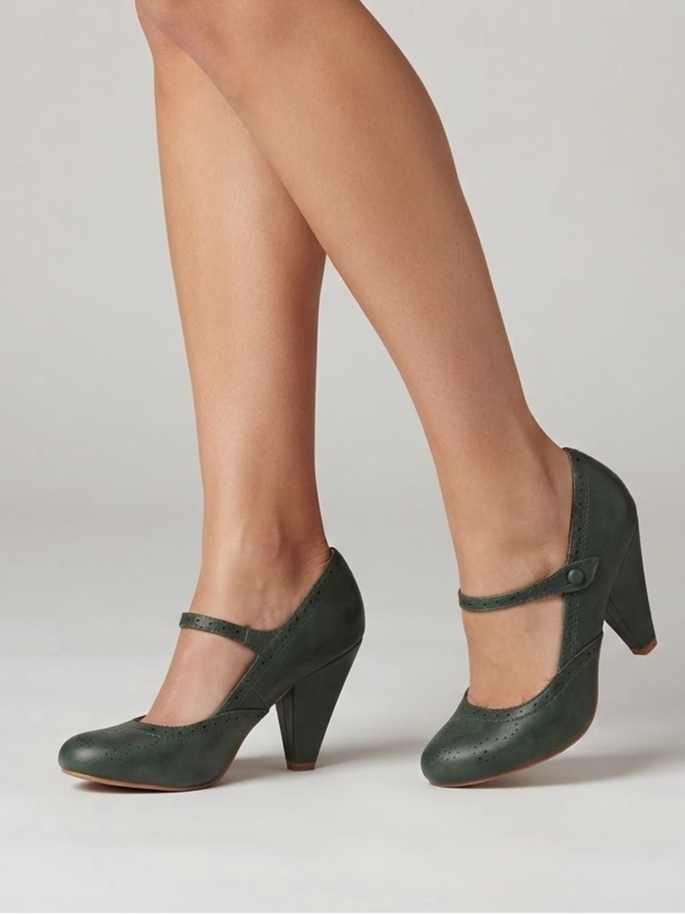Bettie Page by Ellie Vintage Retro Green T-Strap Brogue Heels Size 10